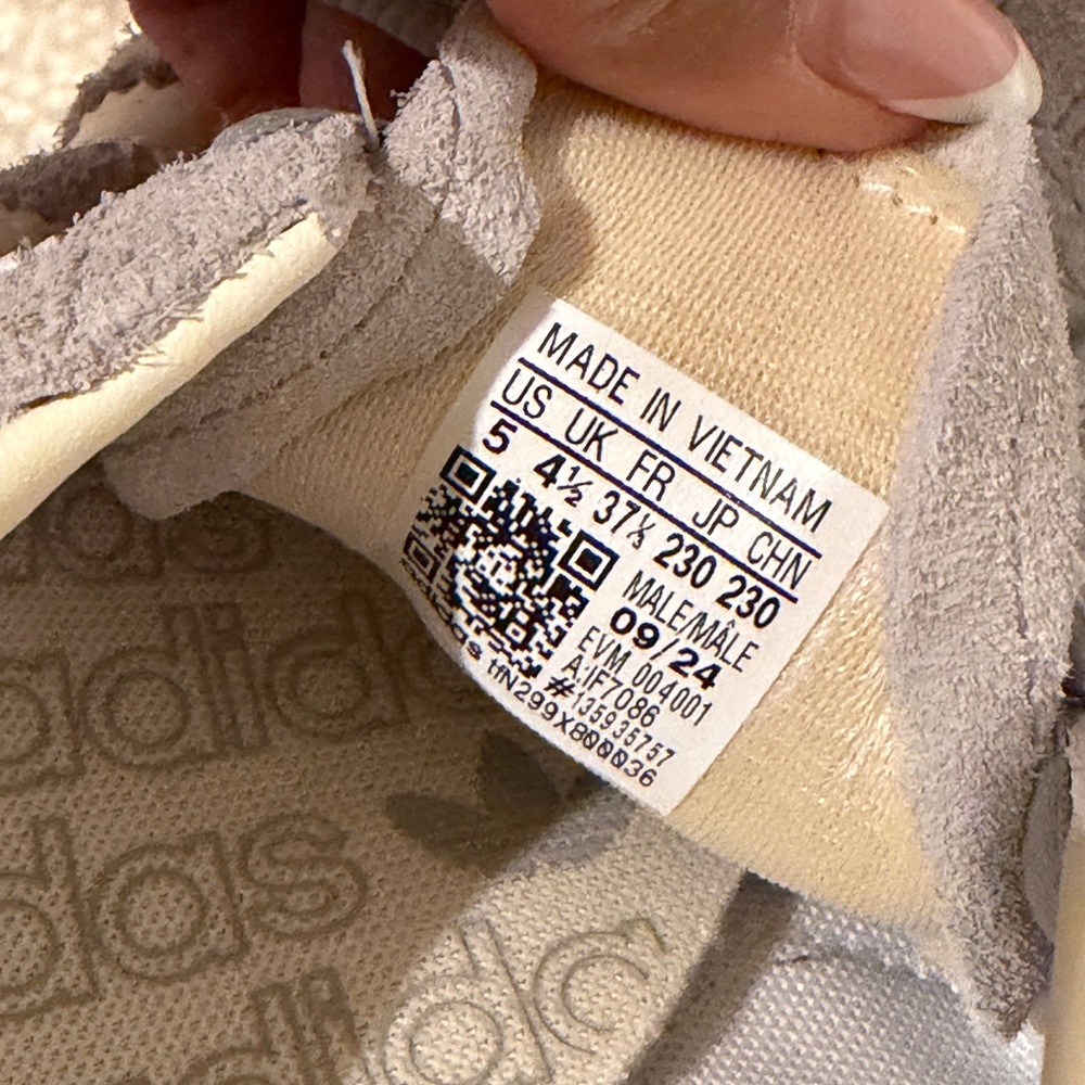 Adidas Spezial Gray Sneakers - Picture 2 of 6